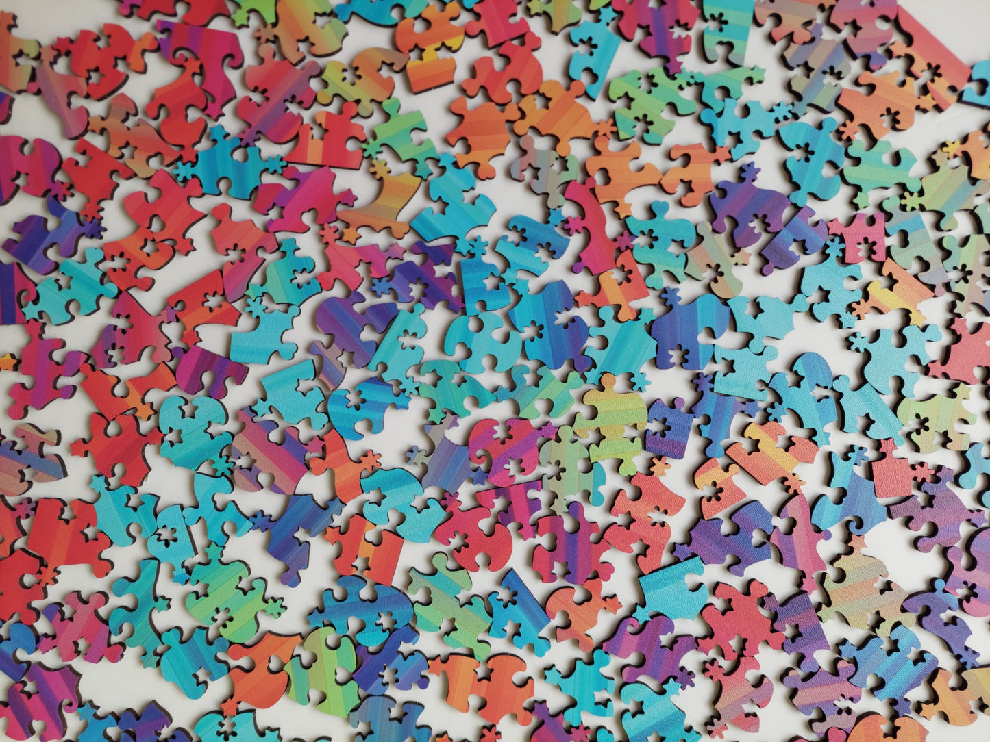 Puzzle Gradient - Chromatic Symphony - 200 piese - 30 x 30 cm