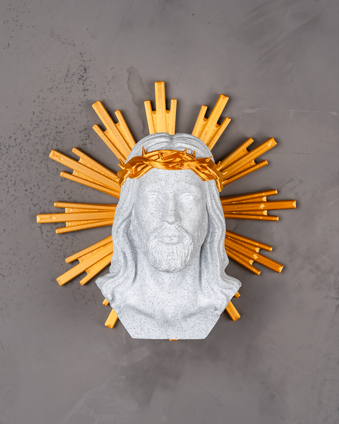 Bust Isus Hristos – Sculptură 3D Decorativă cu Coroană de Spini și Nimb Auriu