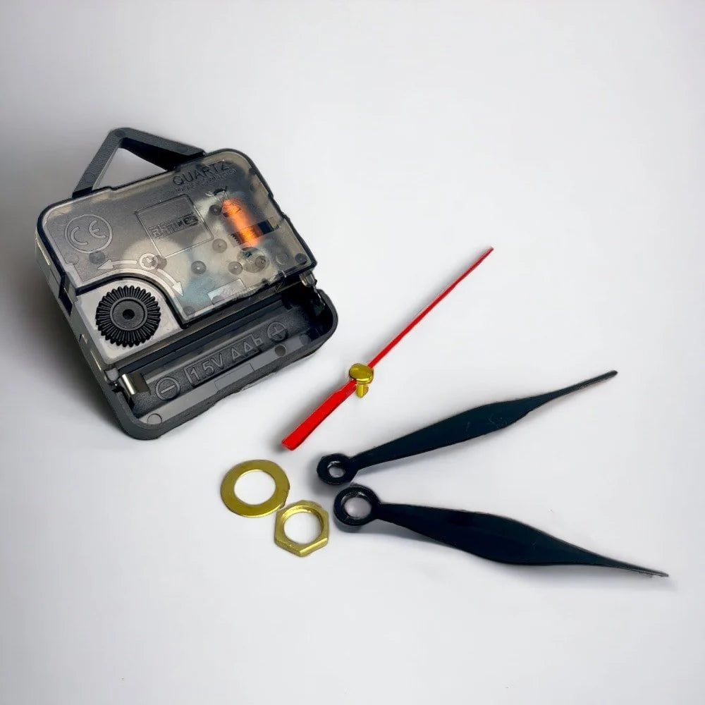 Ceas de Perete Personalizat cu Fotografie - Adaugă o Notă Unică Decorului Tău!