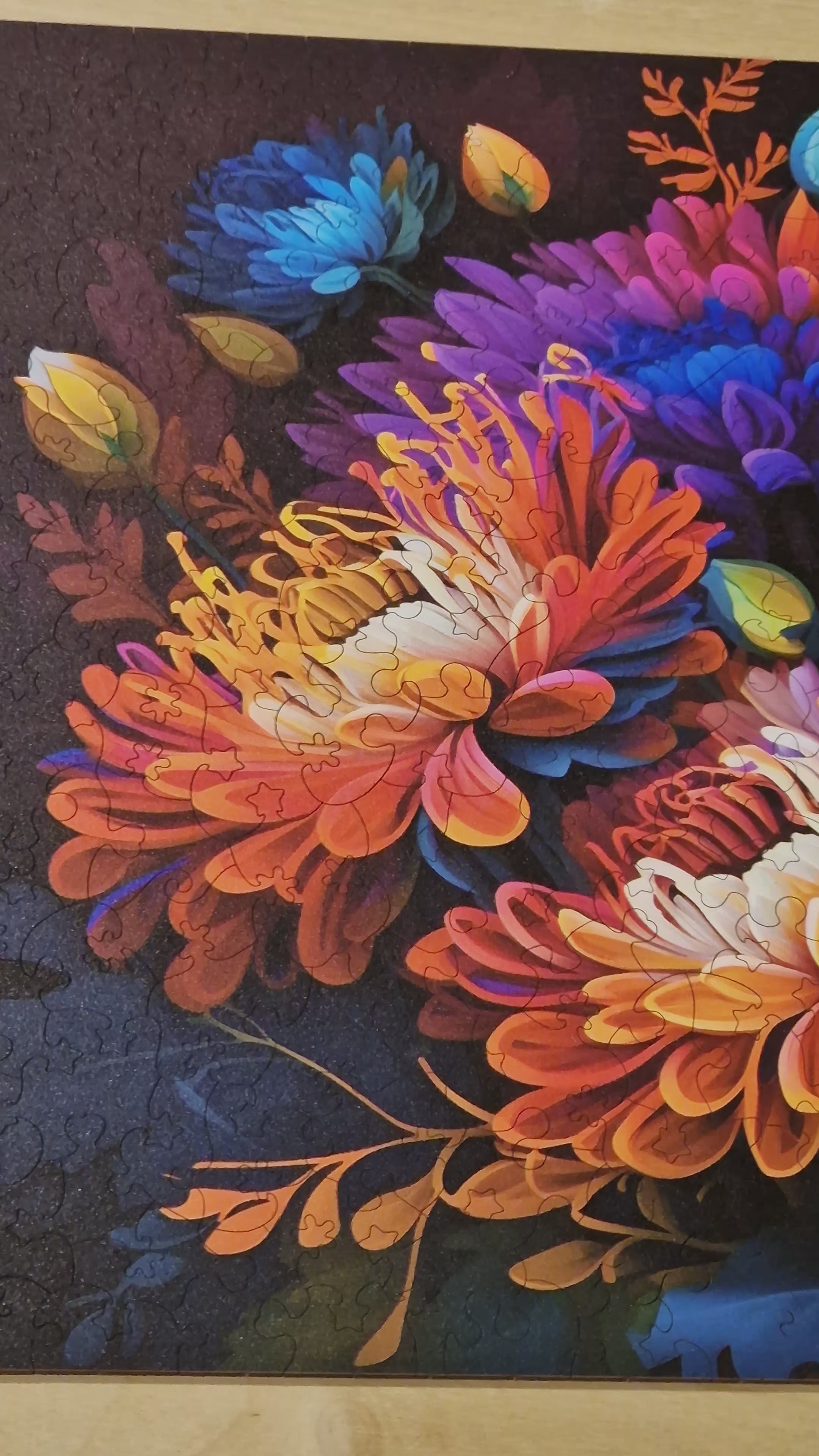 Puzzle cu Flori - Colorful Italian Asters – WoodMix Puzzles